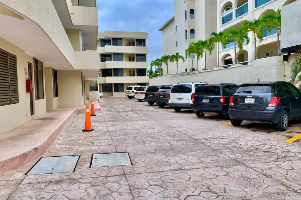 Oceanfront Condo Bm By Andiani Cancun Exterior photo